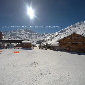 chalet-hotel-isatis.hotels-rhonealpes.com/