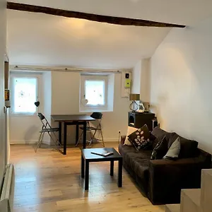 Appartement De Charme Au Coeur Du Village., Sospel